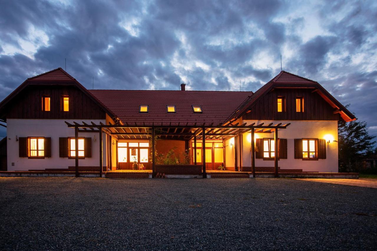 Naturpark Vendeghaz Alsoszolnok Exteriör bild